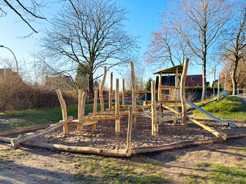 Kletter- und Balancieranlage