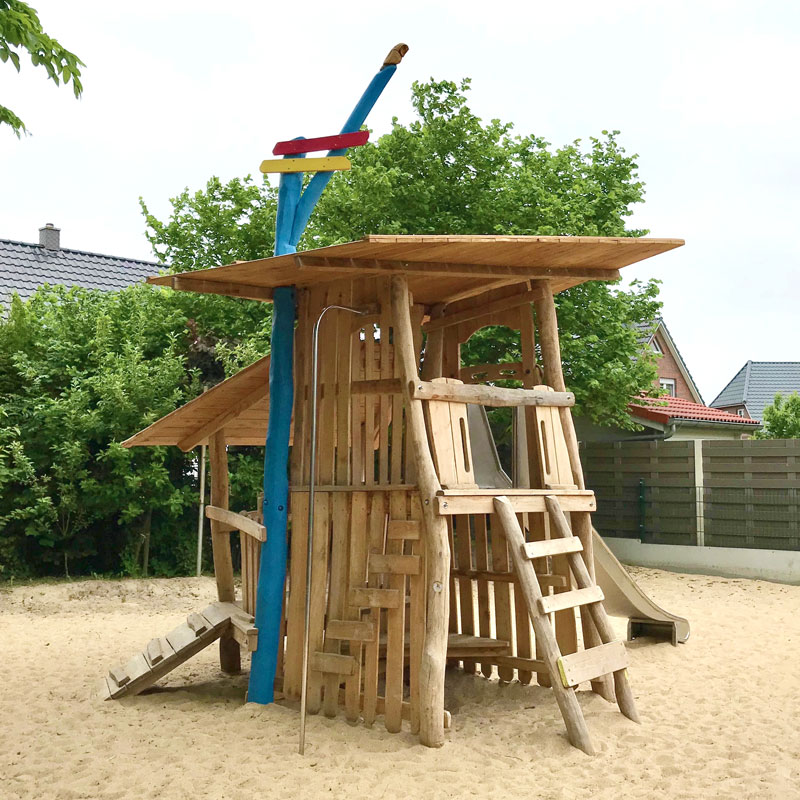 Spielturm 'Nu Jork'