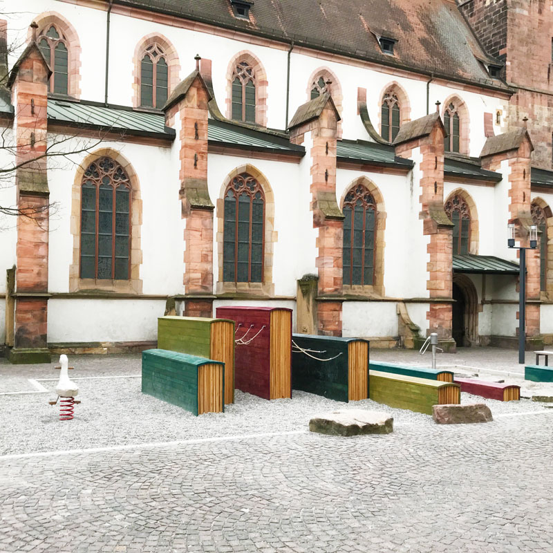 B&uuml;cher in Fu&szlig;g&auml;ngerzone