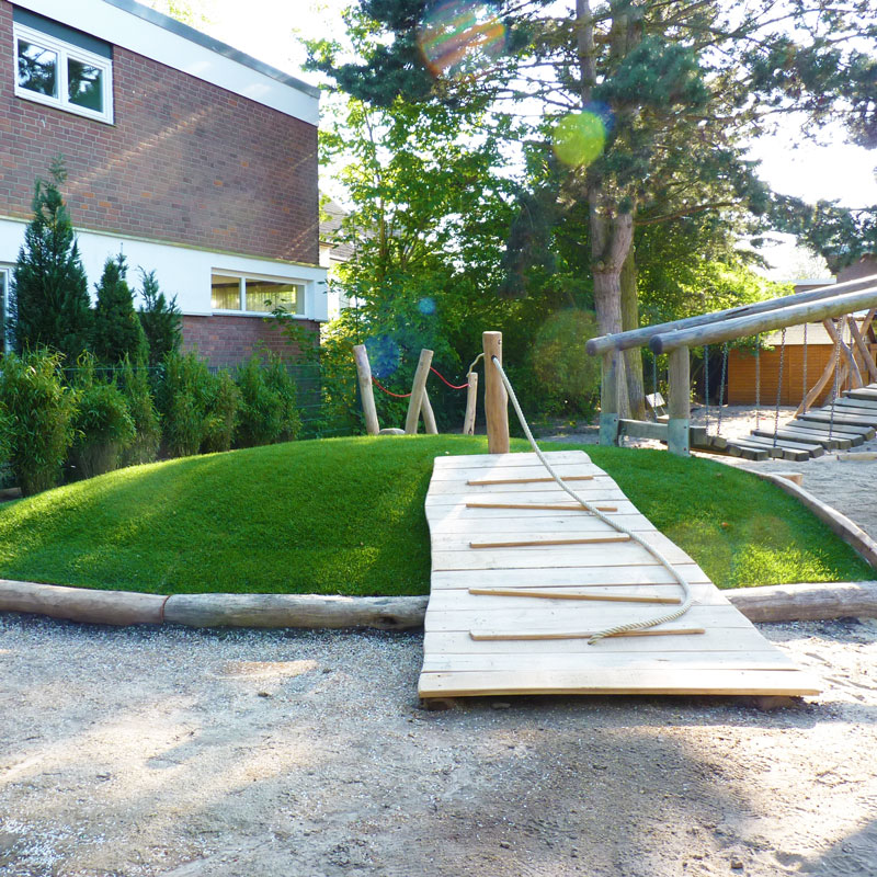 Spielhuegel Heilig Geist