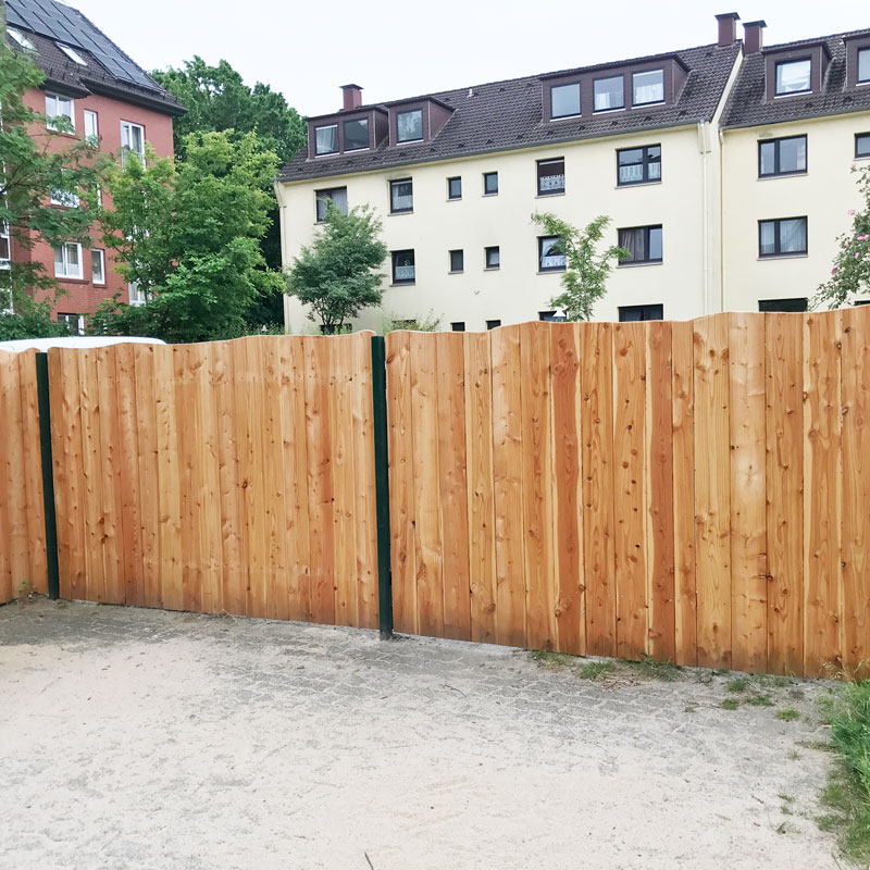 Sichtschutz am Stabmattenzaun